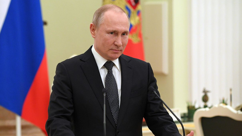 Деньги торопят к&nbsp;нацпроектам. Владимир Путин обсудил проблемы их&nbsp;реализации