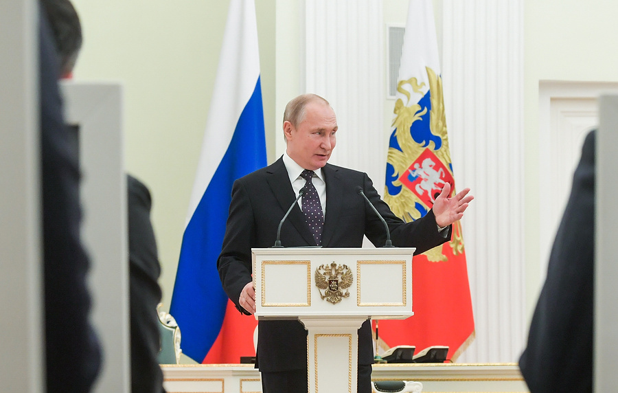 Владимир Путин отметил позитивные тенденции в&nbsp;экономике России
