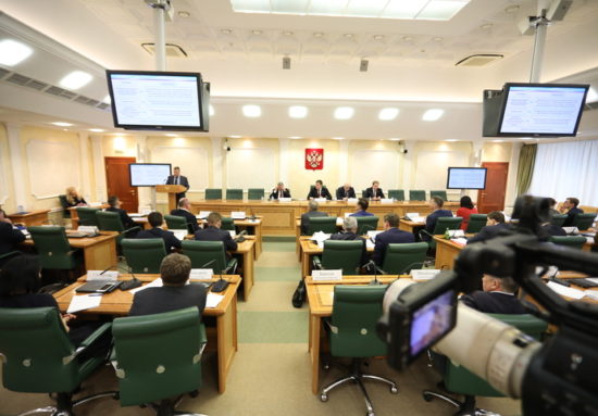 Михаил Евраев представил на круглом столе Совета Федерации предложения по кардинальному улучшению Закона о контрактной системе