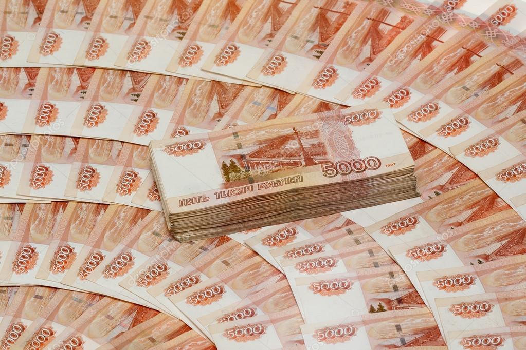 В 2021 году на поддержку промышленности выделят более 300 млрд рублей