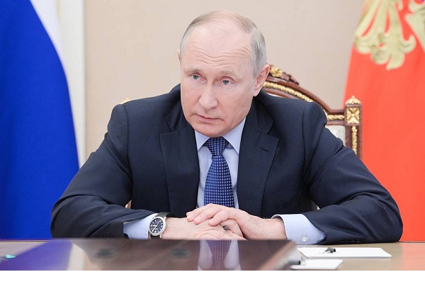 Путин поручил внести изменения по&nbsp;госзакупкам у&nbsp;малого бизнеса до&nbsp;июля